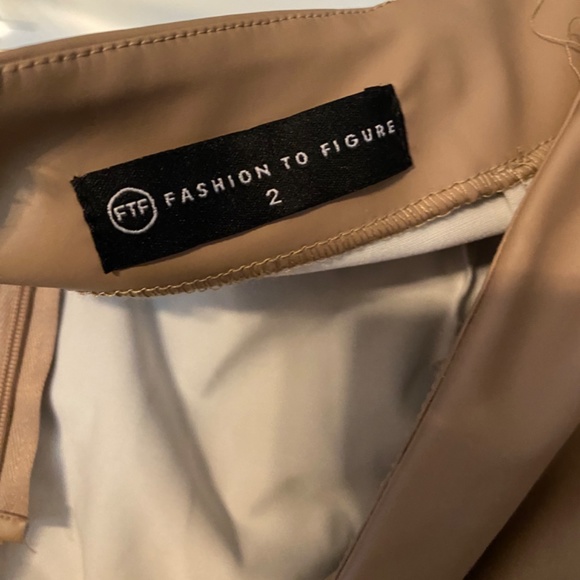 Fashion To Figure Drawstring skirt - Picture 2 of 3